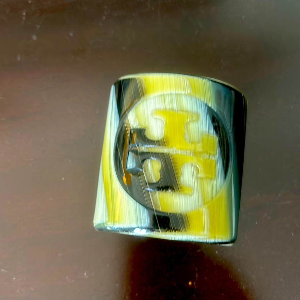 Tory Burch Cuff EUC